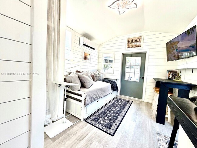 Foto del edificio - 3601 SW 32nd Blvd