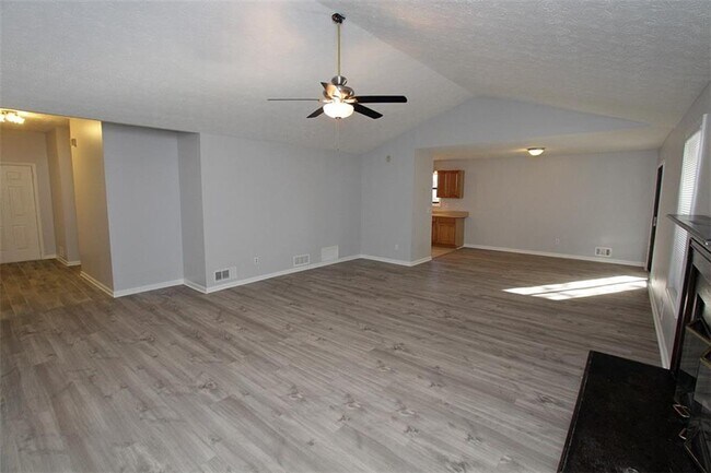 Building Photo - 4505 Susans Way