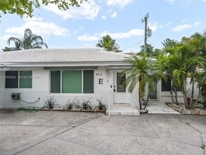 Building Photo - 4512 Sea Grape Dr