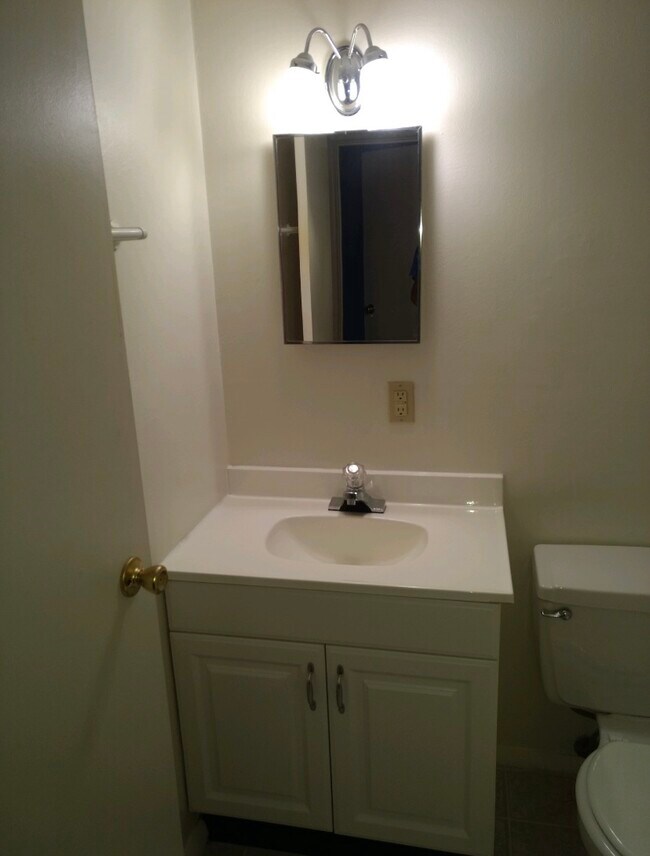 32 Woodglen Apartment Unit A 8, Arnold, MO 63010 Apartments 32