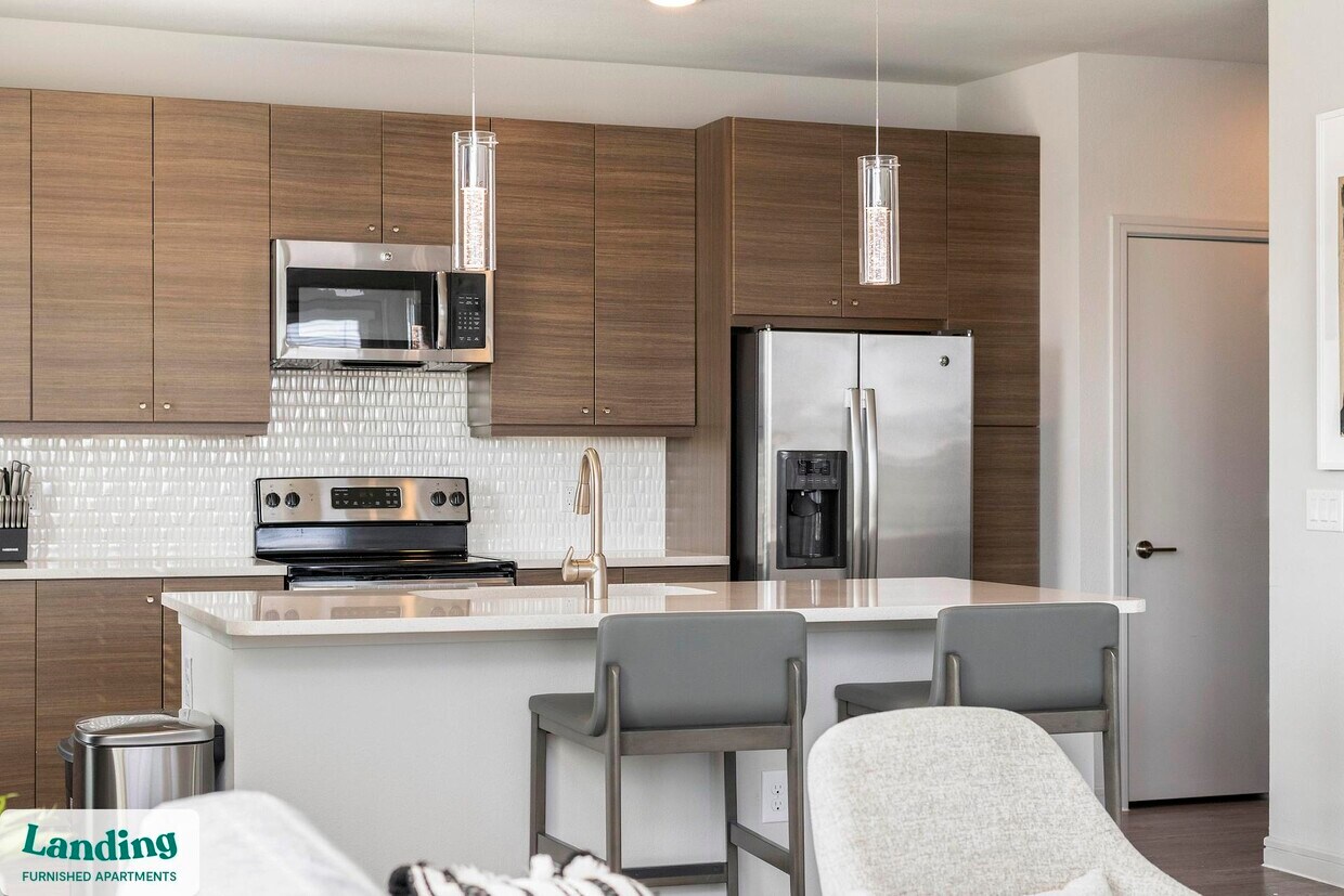 Foto principal - 1000 Forestview Dr