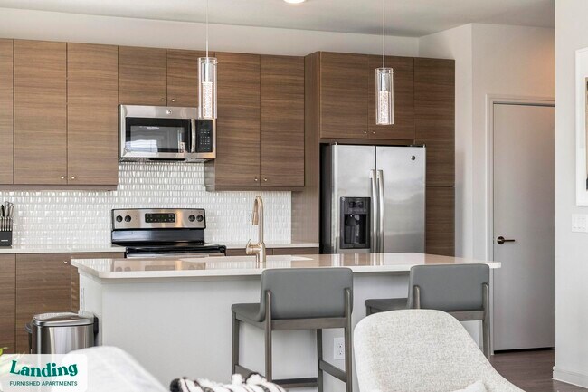 Foto del edificio - 1270 Hillcrest Dr