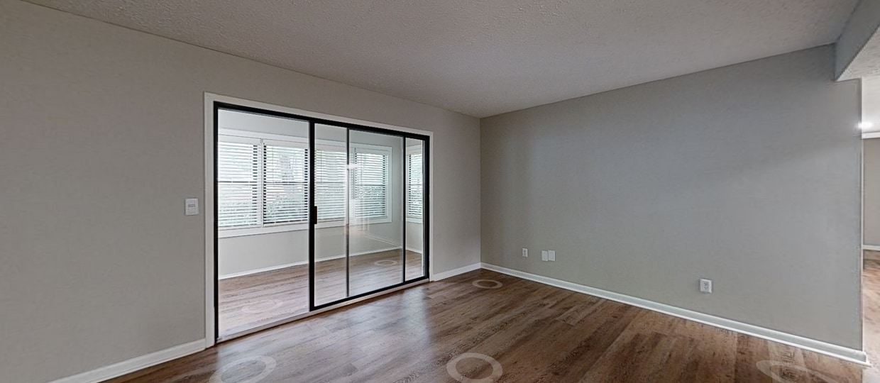 Photo - Rosemont at East Cobb Apartments