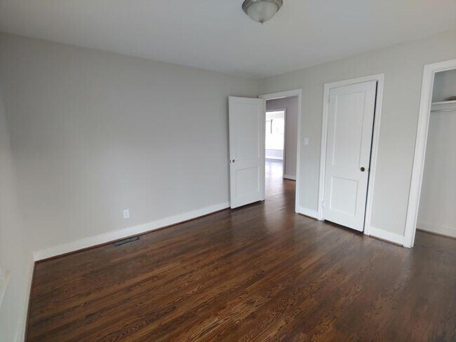 Foto del edificio - 202 Fairy Ave