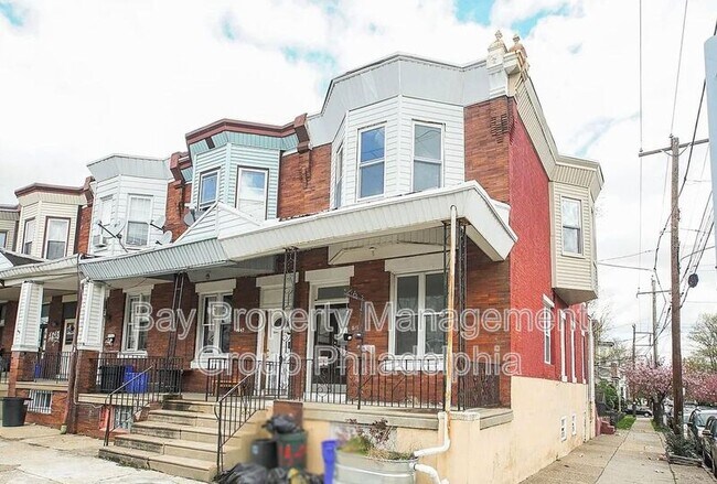 Foto del edificio - 1649 Allengrove St