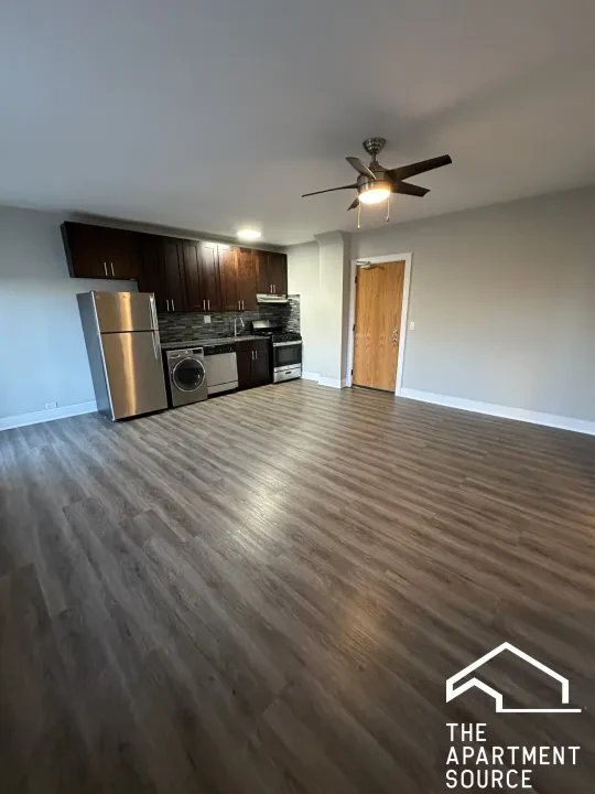 Foto del edificio - 730 Judson Ave