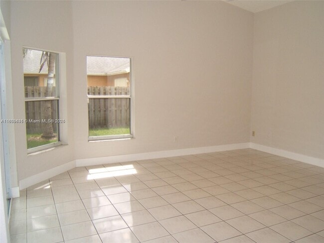 Foto del edificio - 24833 SW 128th Ct