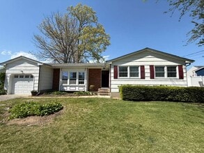648 Longview Dr