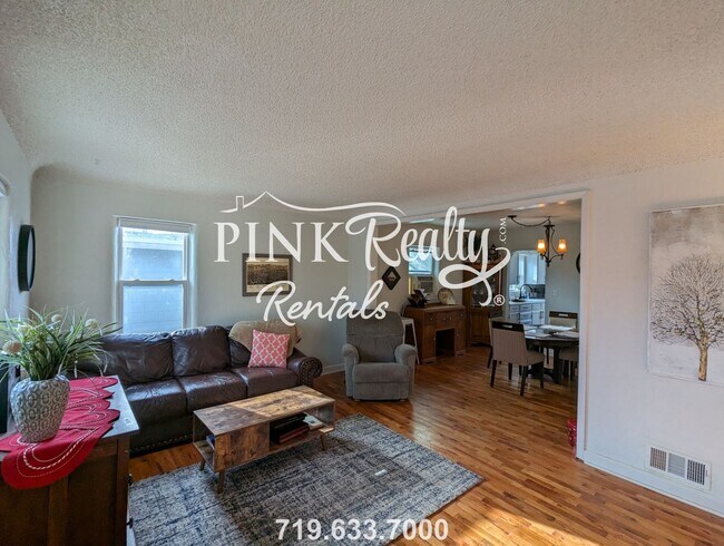 Foto del edificio - 1719 W Kiowa St