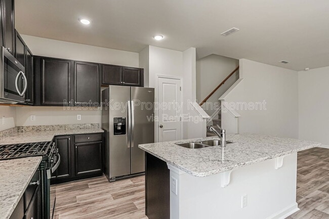 Building Photo - 1102 Carpenter Falls Ave