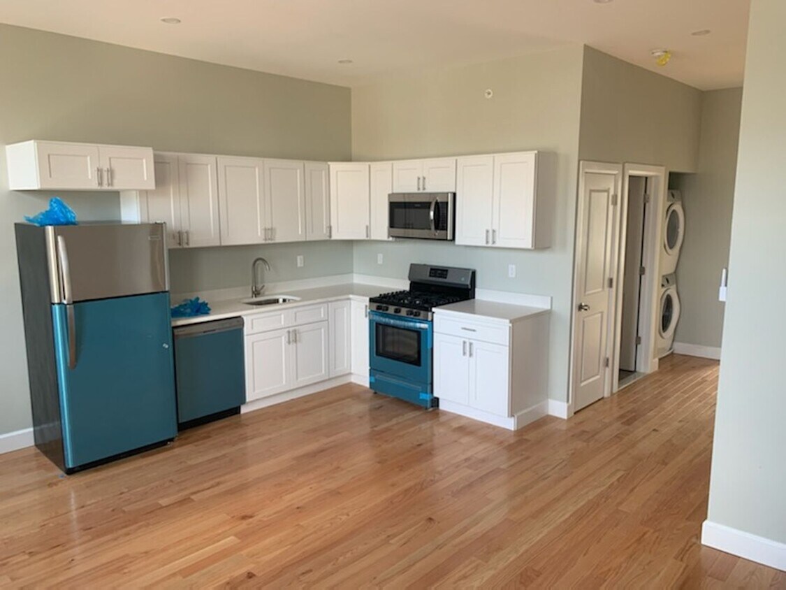 Foto principal - 531 Clinton Ave