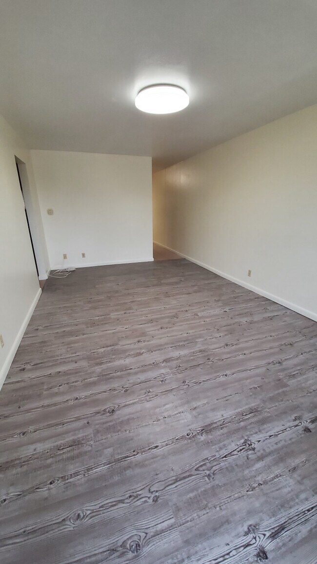 Foto del edificio - Monroe Street Apts