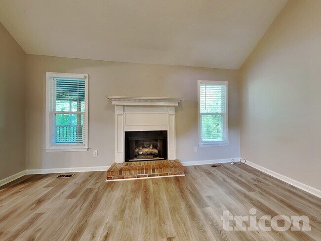 Building Photo - 3661 Winding Trail Dr
