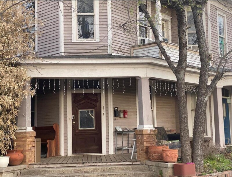 Foto principal - 224 Fry St