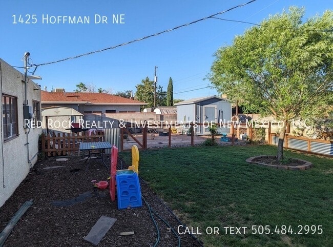 Foto del edificio - 1425 Hoffman Dr NE