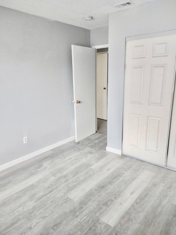 Building Photo - 3500 Rainbow Ln