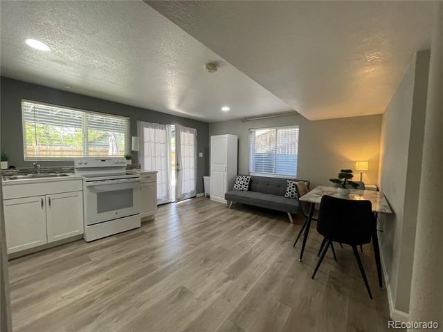 Building Photo - 3695 S Ceylon Way