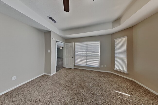 Building Photo - 18319 Harnett Dr