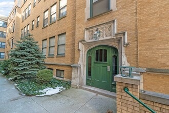 Building Photo - 7219 S Yates Blvd
