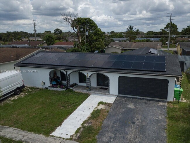 Foto del edificio - 12021 NW 29th Pl