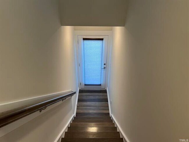 Foto del edificio - 1120 Kiernan Grove Ln