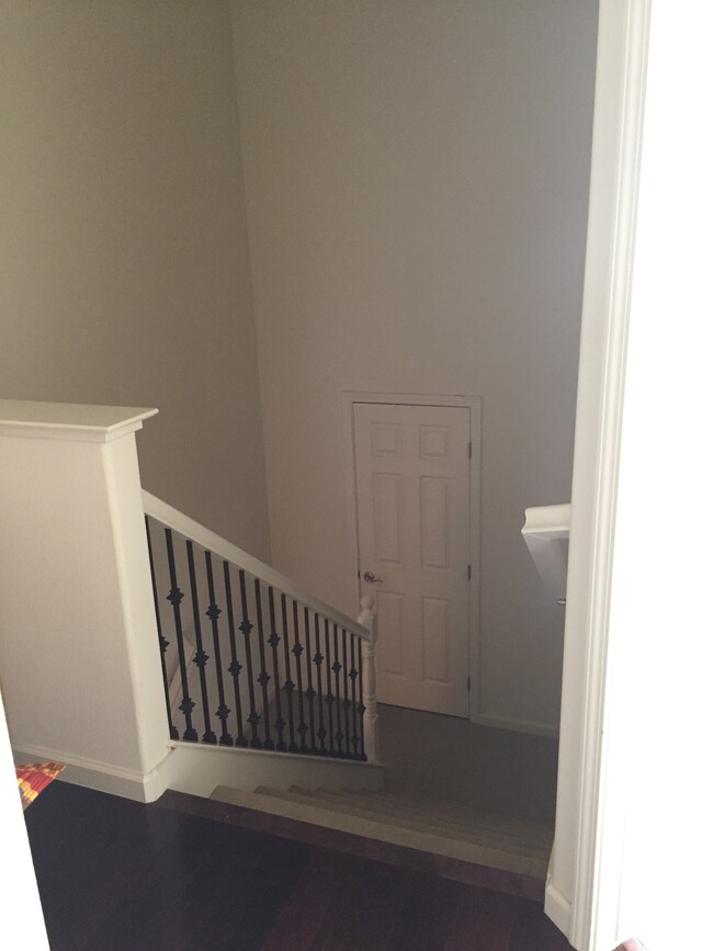 Top-stairs - 485 Valley Oak Terrace