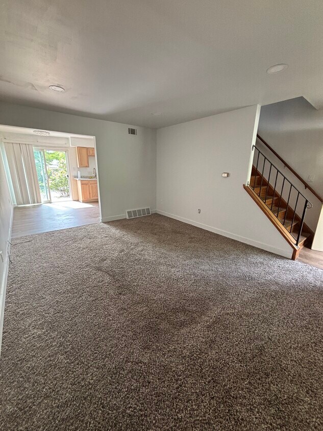 Foto principal - 820 Jackson Ln
