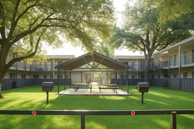 Foto del edificio - Northwood Hills Apartments