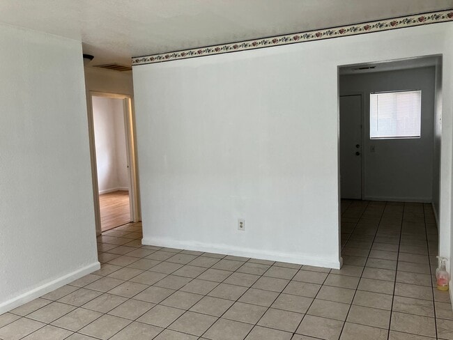 Photo - W 13th Apartment