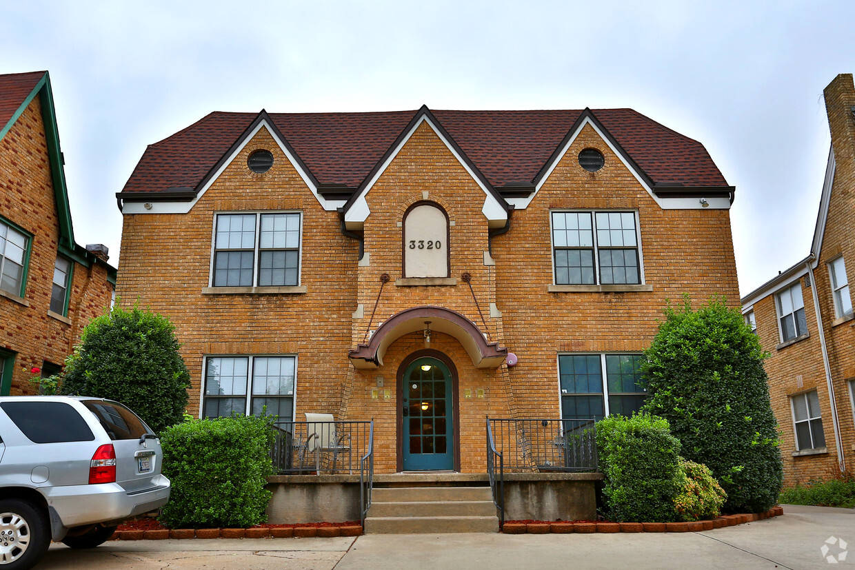 Building Photo - Edgemere