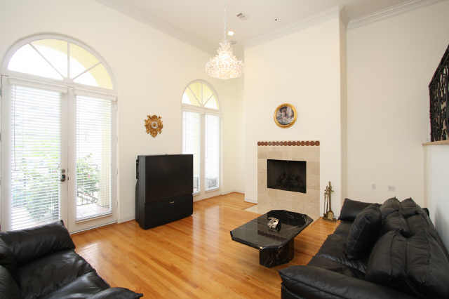 Foto del edificio - 609 Jackson Hill St