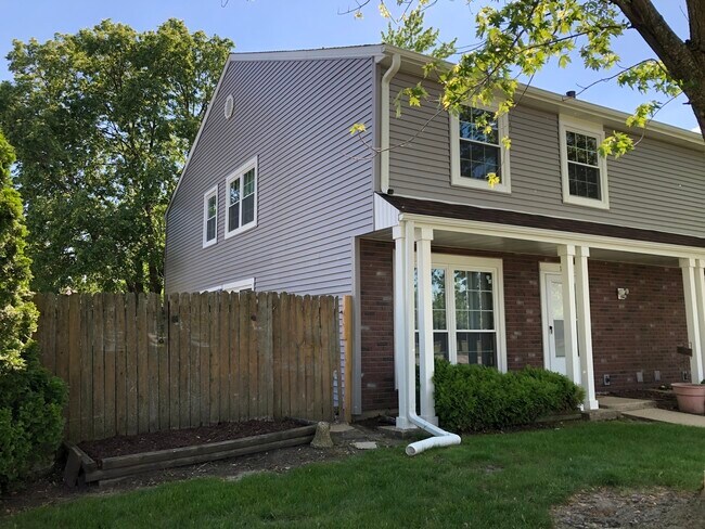 Foto del edificio - 140 Central Ave