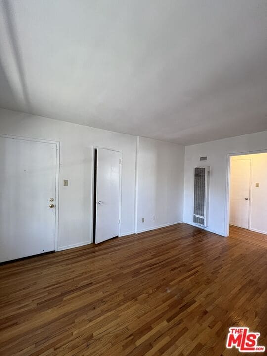 Foto del edificio - 873 N Hoover St