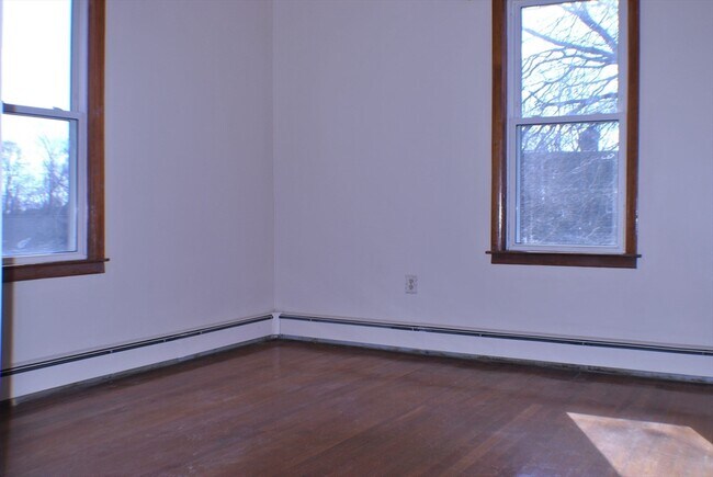 Building Photo - 23 Kenney St