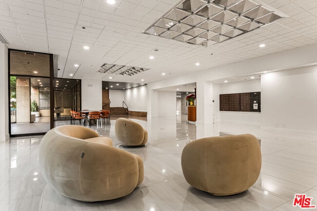 Foto del edificio - 727 S Ardmore Ave