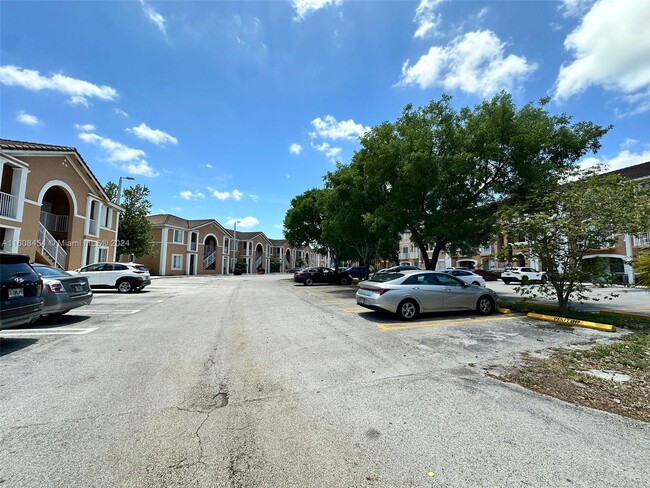 Building Photo - 17600 NW 73rd Ave