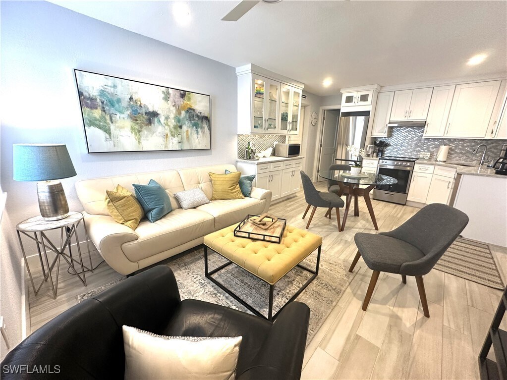 Foto principal - 175 5th Ave S