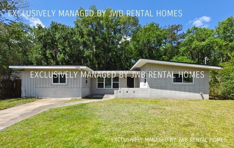 Primary Photo - 1064 Le Brun Dr