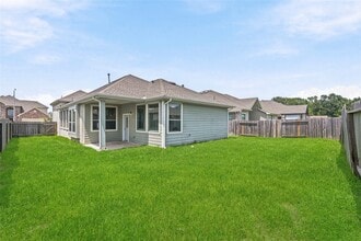 Building Photo - 8422 Bay Orchard Dr