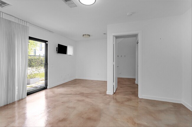 Foto del edificio - 5105 Lillian St