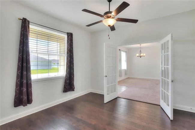 Building Photo - South Lakeland rental!