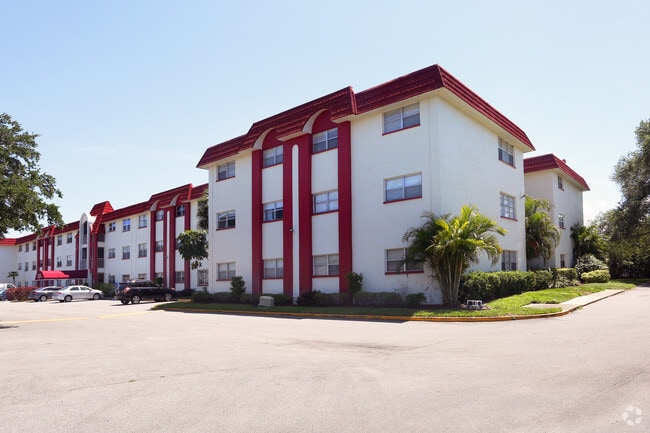 Building Photo - Regency Condos
