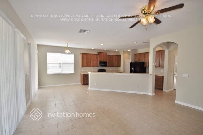 Foto del edificio - 14479 Yellow Butterfly Rd