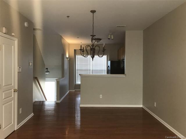 Building Photo - 6454 Royal Celadon Way