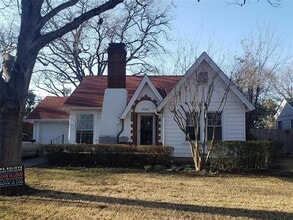 Building Photo - 9043 Angora St