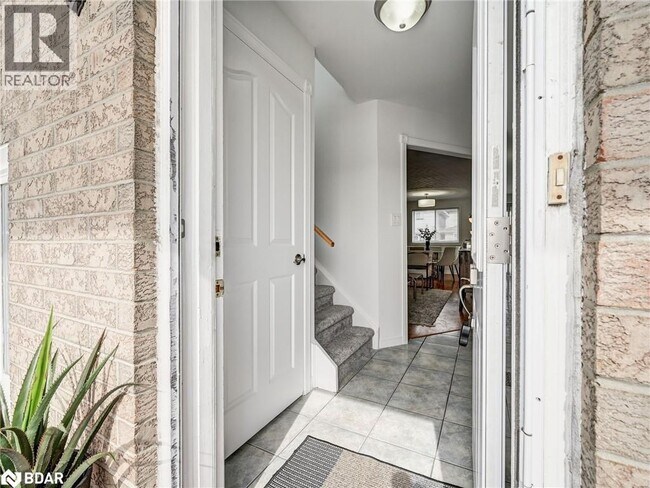 Building Photo - 23 Beaverton Dr