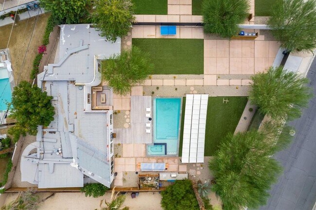 Building Photo - 44556 San Pascual Avenue, Palm Desert, CA ...