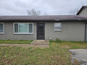 Building Photo - 607 Faith Cir