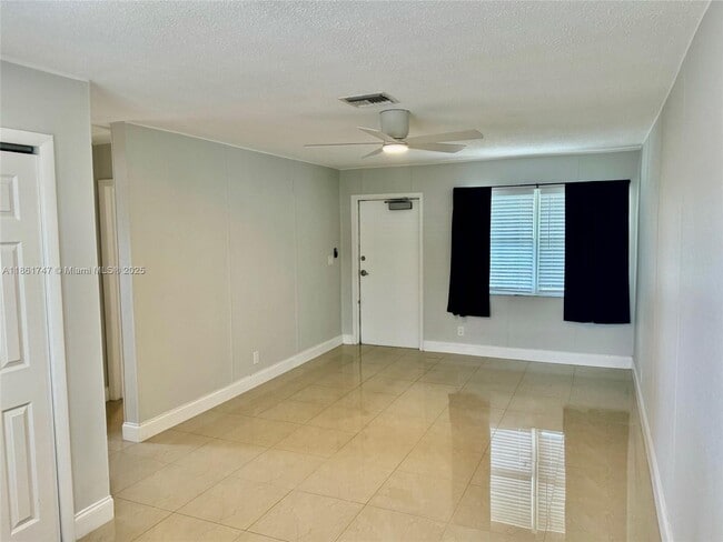 Foto del edificio - 1077 SE 22nd Ave