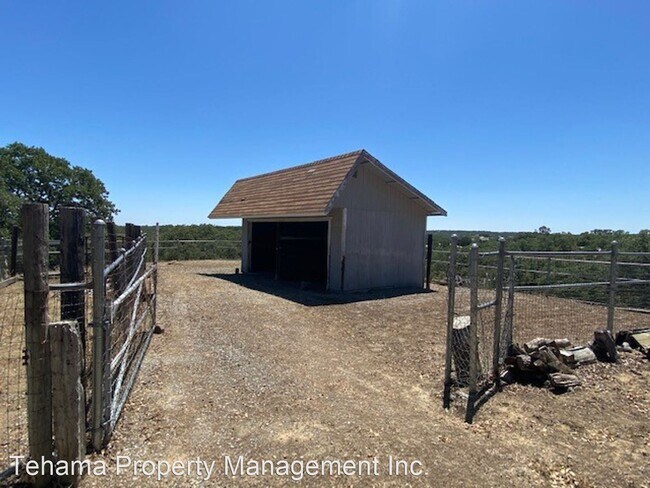 Building Photo - 2 br, 2 bath House - 15315 Frontier Dr.